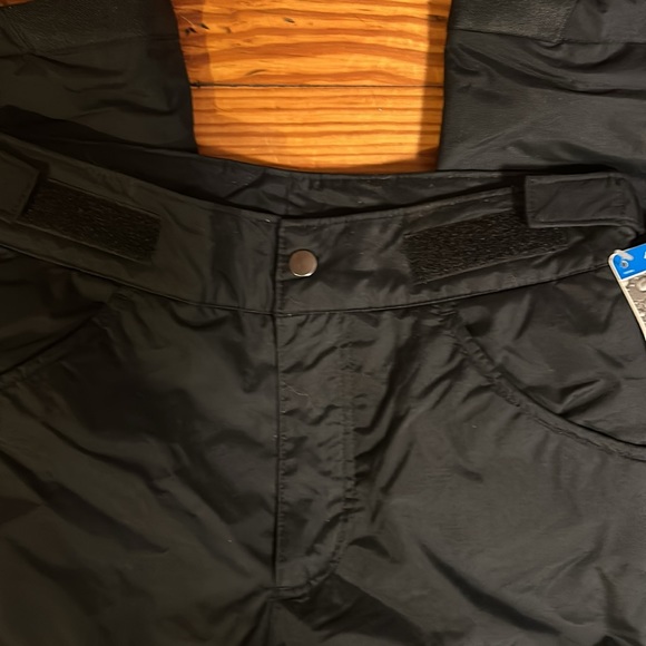 NWT Columbia boys/girls snow-ski pants, black youth medium - Picture 8 of 9
